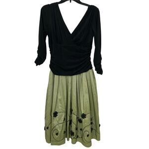 J.R. Nites Vintage 90s Black & Green Floral Embroidered Ruched Bodice Dress 12